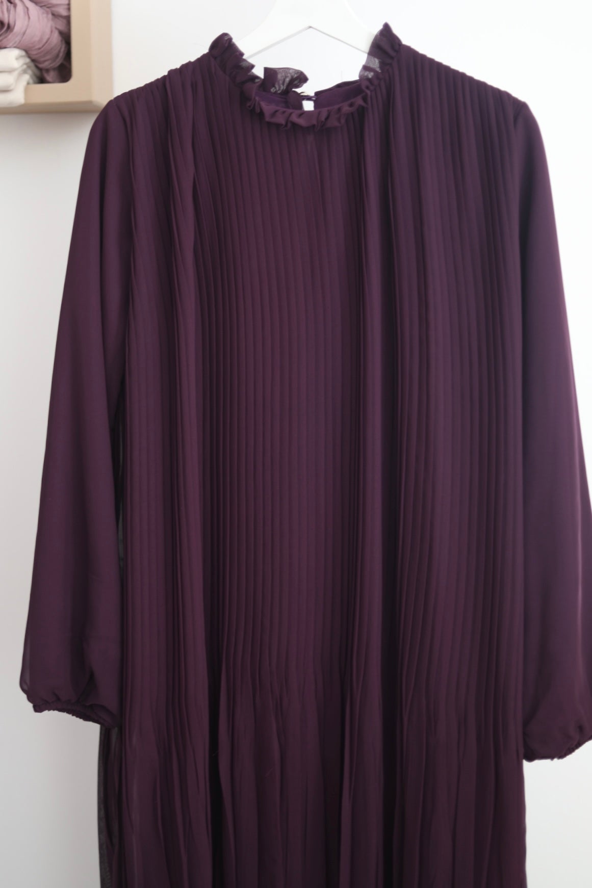 Plissee Dress Violett
